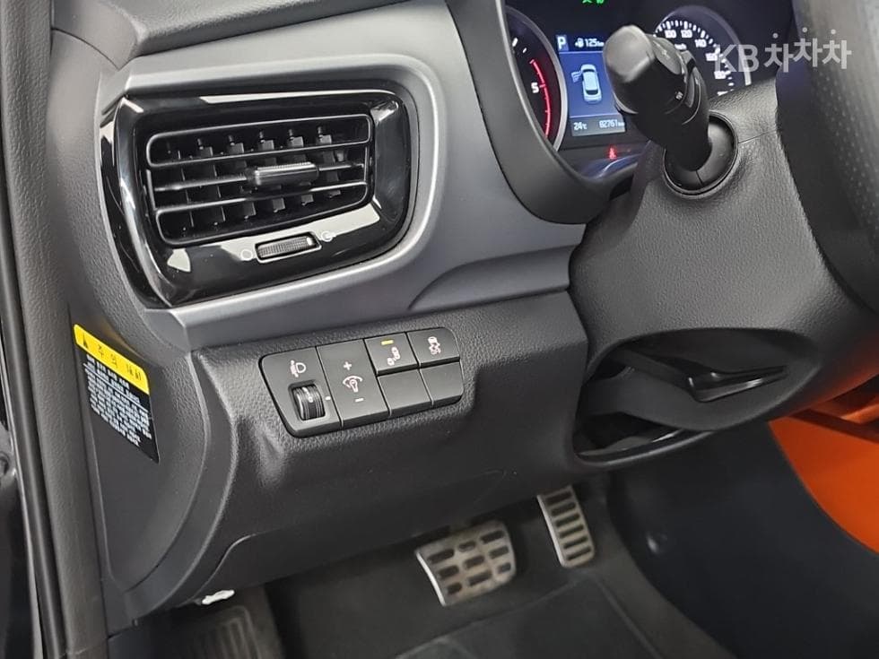 Киа StonicДизел 1.6 VGT Престиж - 16