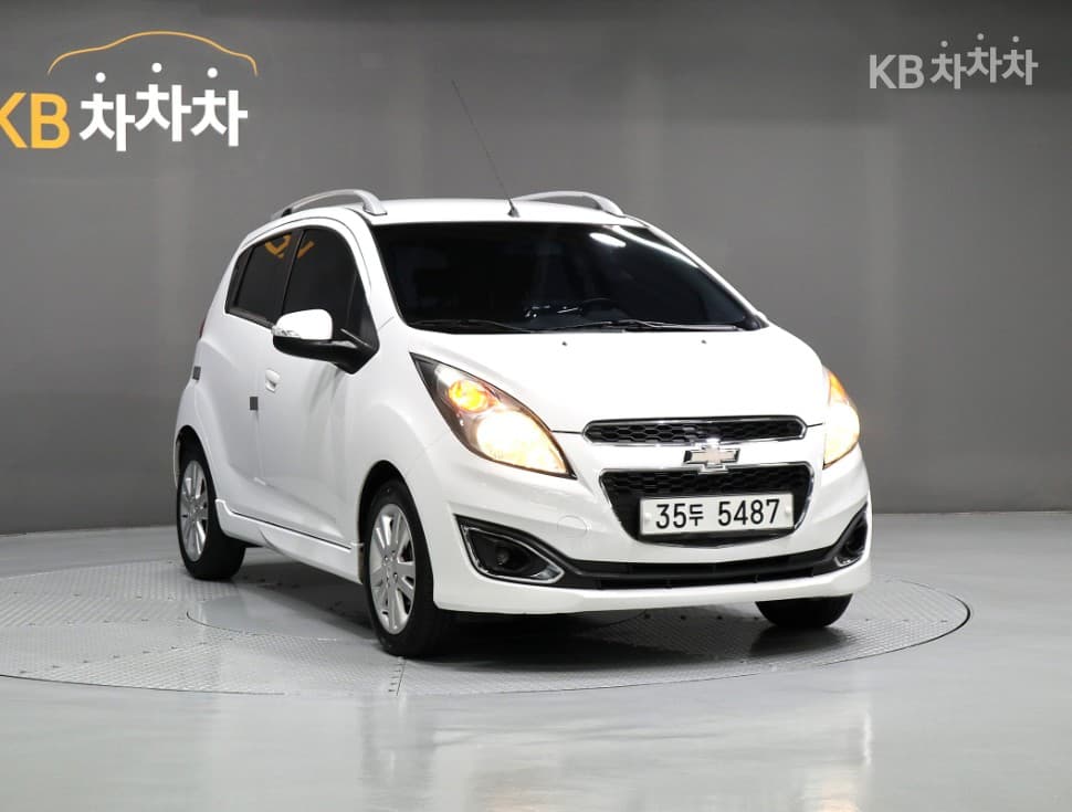 GM Korea Chevrolet SparkLT Standard - 2