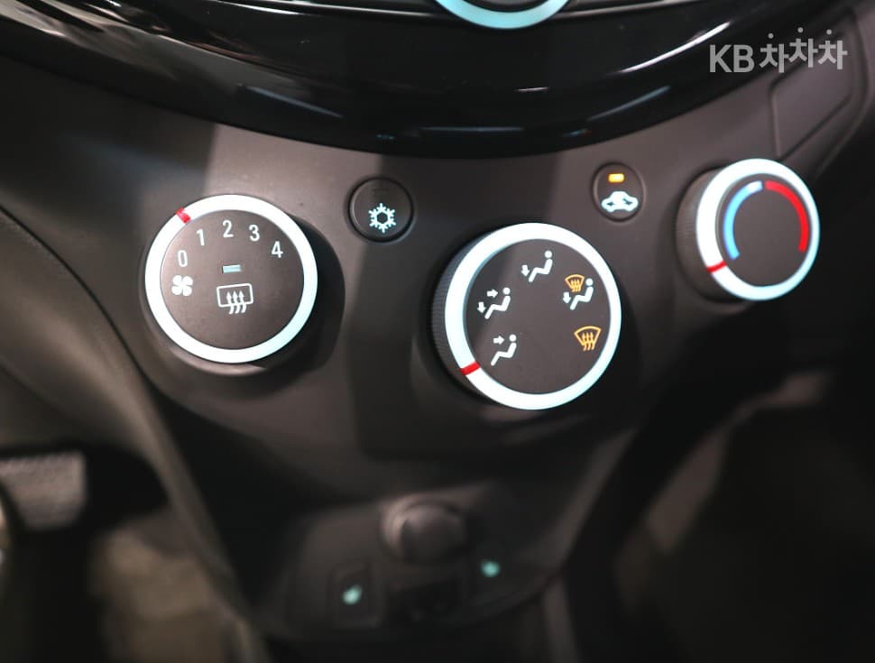 GM Korea Chevrolet SparkLT Standard - 15