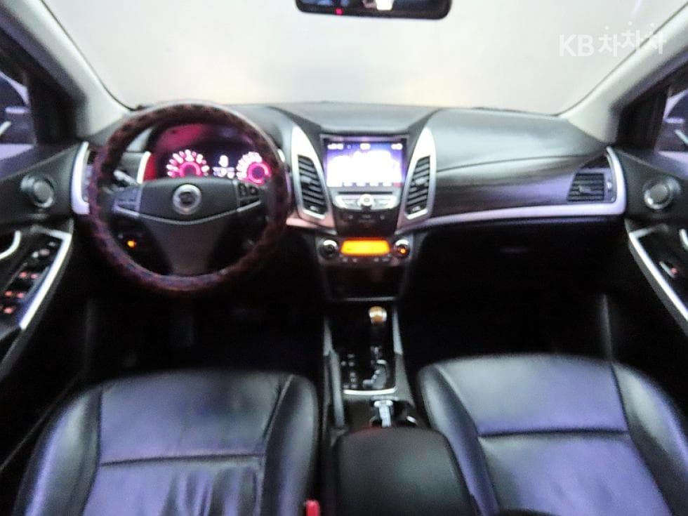 KG Mobility New코란도 C2.2 RX AWD Highest-end Type - 6