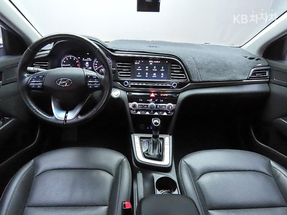Hyundai The New (facelift) Avante (Elantra) ADSmartstream G1.6 베스트초이스패키지 - 6