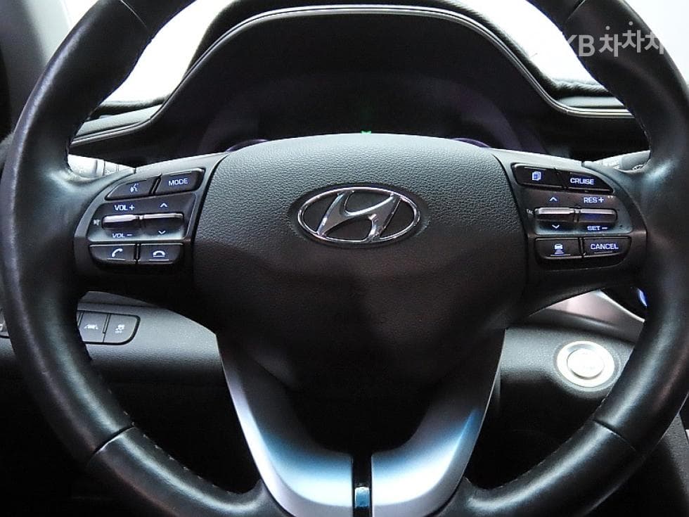 Hyundai The New (facelift) Avante (Elantra) ADSmartstream G1.6 베스트초이스패키지 - 18