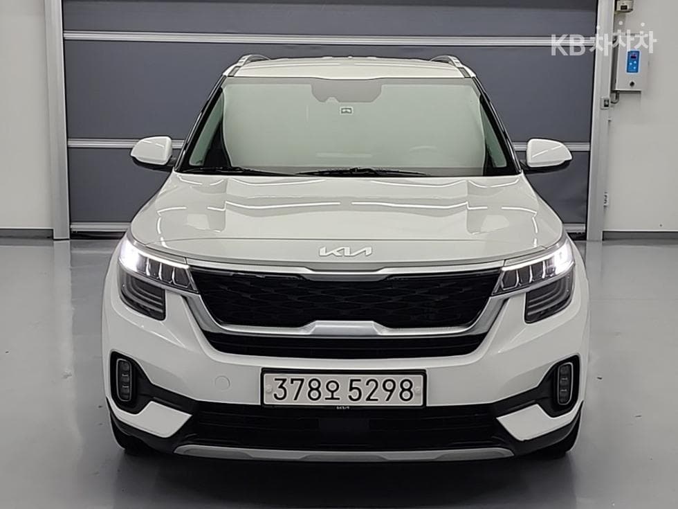 Kia Seltos1.6 Gasoline Turbo 2WD Trendy - 2
