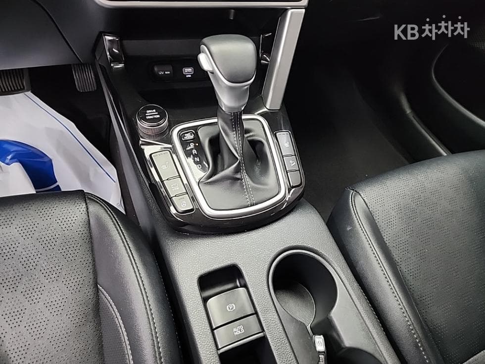 Kia Seltos1.6 Gasoline Turbo 2WD Trendy - 8