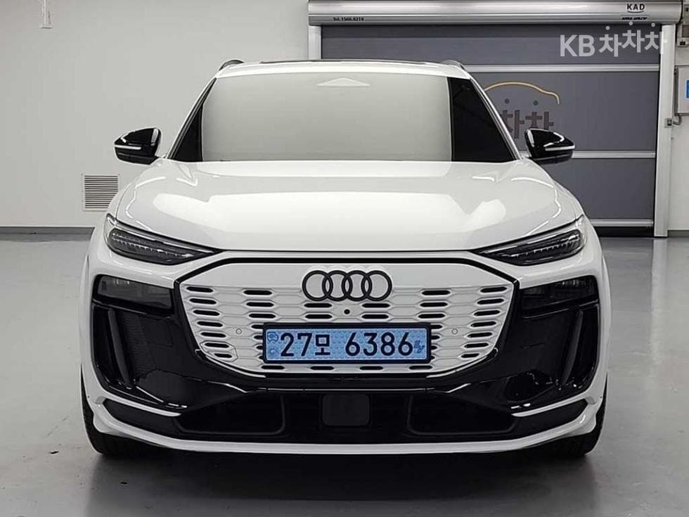 Audi SQ6 e-tron(GF)Quattro Standard - 2