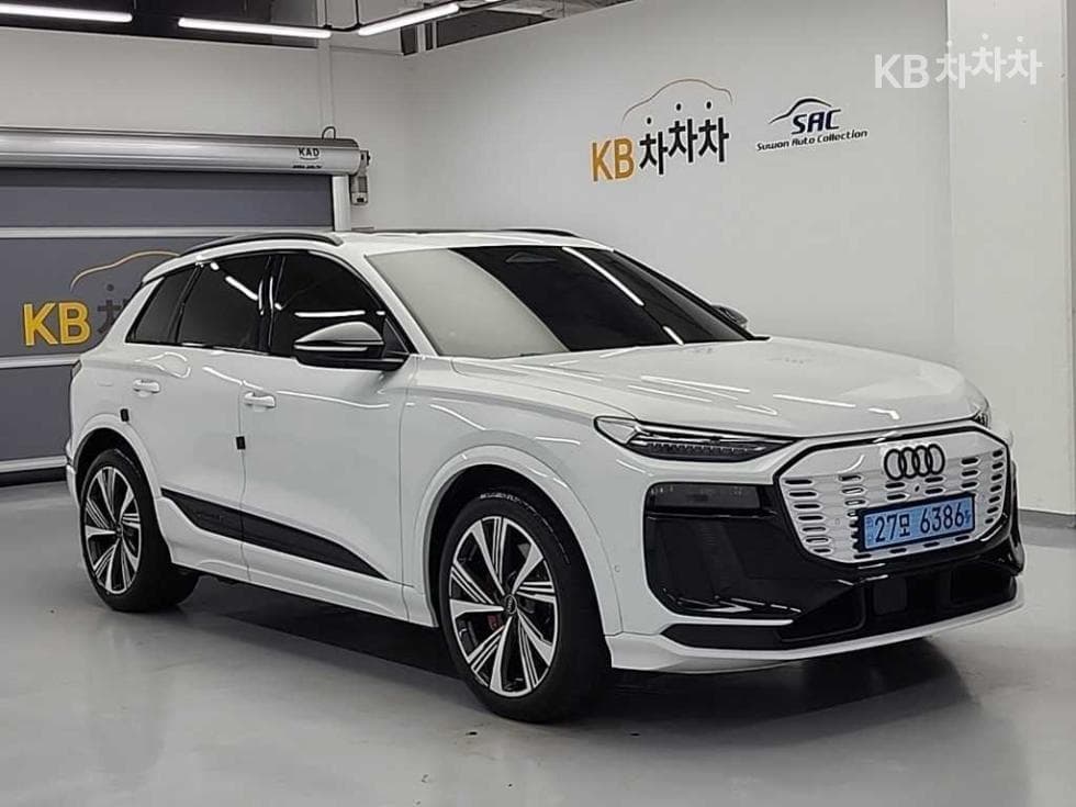 Audi SQ6 e-tron(GF)Quattro Standard - 4