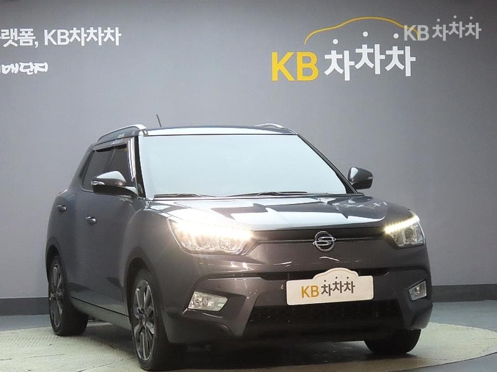 KG Mobility TivoliGasoline LX Highest-end Type - 3