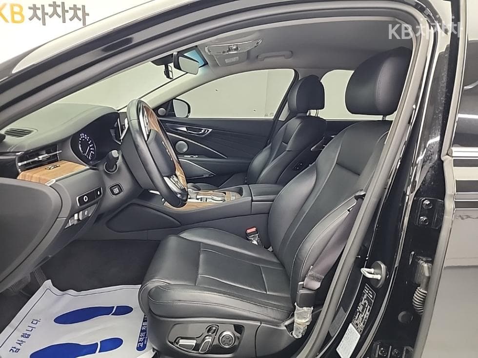 Kia The New (facelift) K9(Second generation)3.8 GDI 플래티넘 - 11