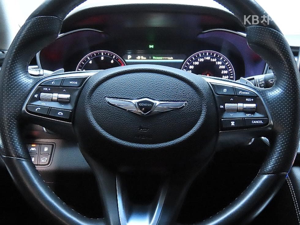 Genesis G702.0T AWD Elite - 17