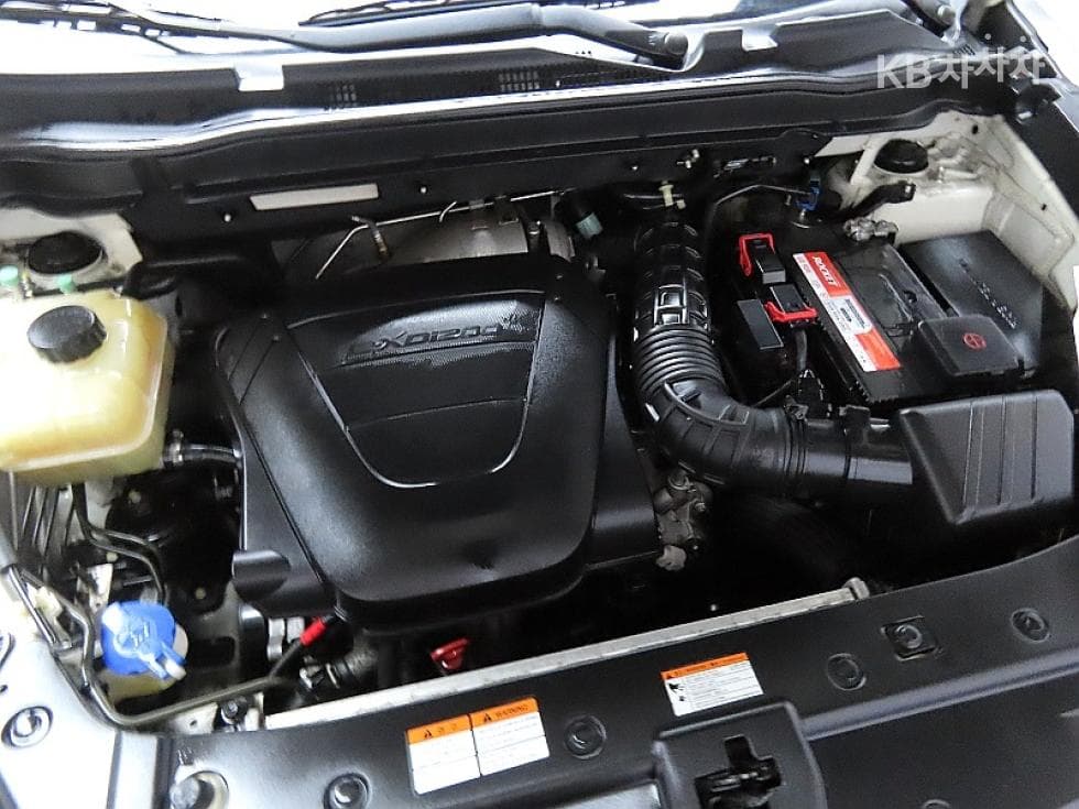 KG Mobility New코란도 C2.0 CVT 2WD High-end Type - 7