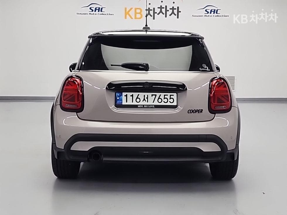 Mini Cooper 3도어1.5 Gen Z Edition - 3