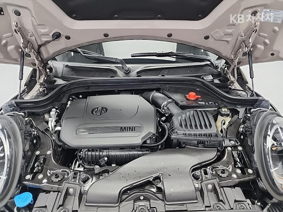 Mini Cooper 3도어1.5 Gen Z Edition - 5