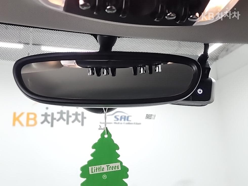 Mini Cooper 3도어1.5 Gen Z Edition - 17