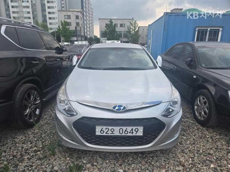 Хюндай Соната Хибрид2.0 로얄 - 2
