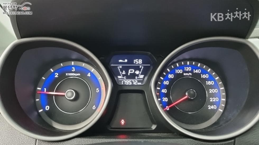 Hyundai The New (facelift) Avante (Elantra)1.6 VGT Smart Standard - 5
