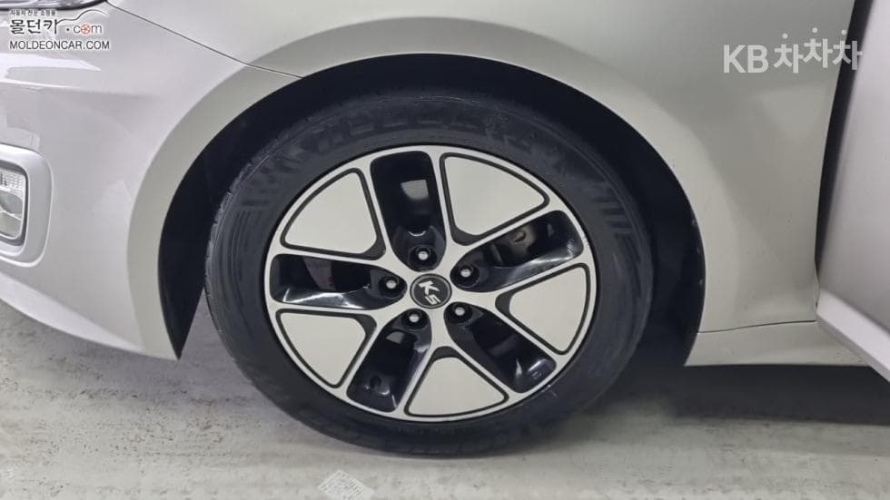 Kia K5 HybridPrestige - 6