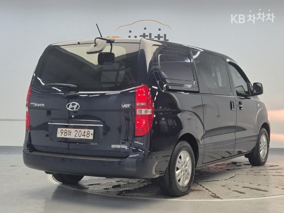 Hyundai The New (facelift) 그랜드 Star렉스Van 5-seater Modern - 3