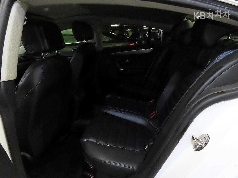 Volkswagen Нов CC2.0 Турбо Дизел Инжекция BlueMotion - 7