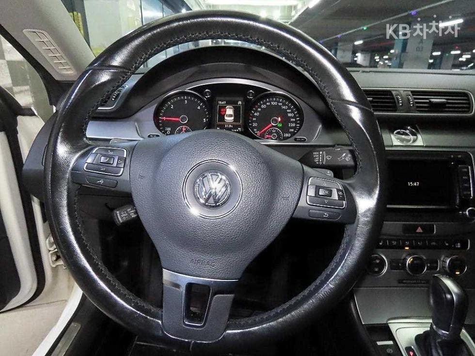 Volkswagen Нов CC2.0 Турбо Дизел Инжекция BlueMotion - 8