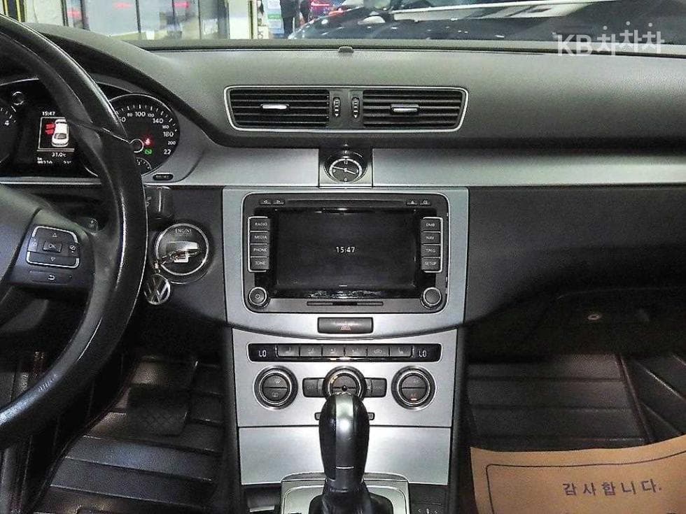 Volkswagen Нов CC2.0 Турбо Дизел Инжекция BlueMotion - 11