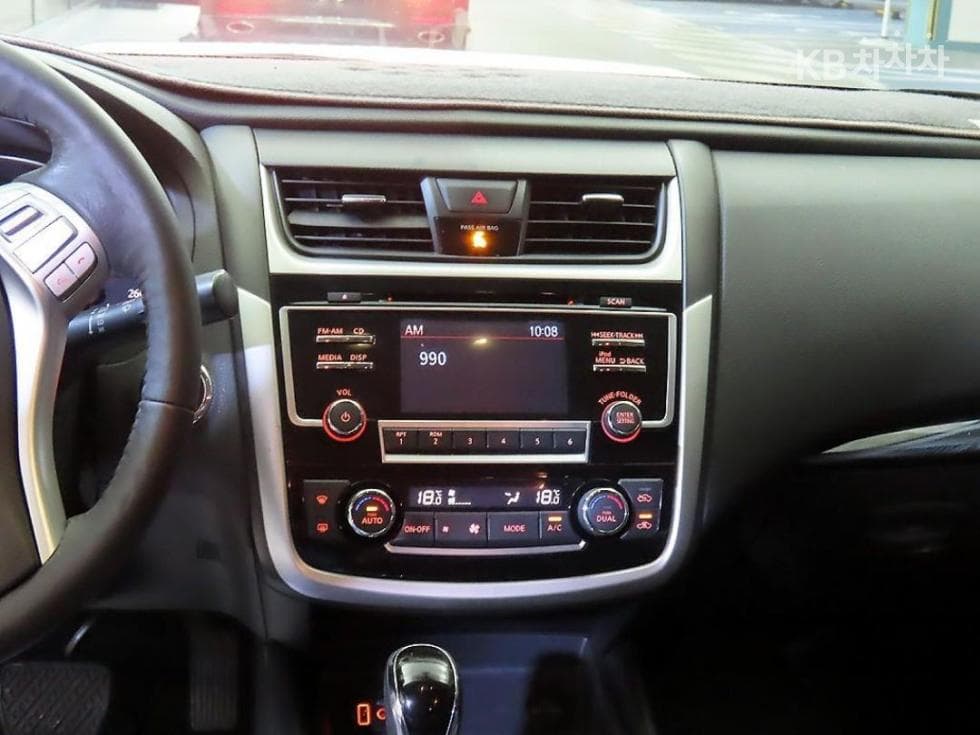 Нисан 알티마2.5 Smart CVT (Безстепенна) - 11