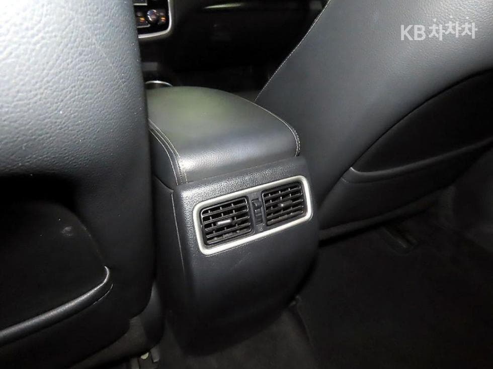 Нисан 알티마2.5 Smart CVT (Безстепенна) - 17