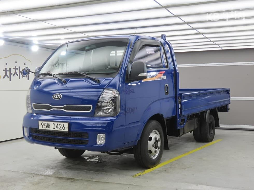 Kia Bongo 3 (light truck) 1.2Ton Extra Long King Cab CRDi Prestige - Image 1