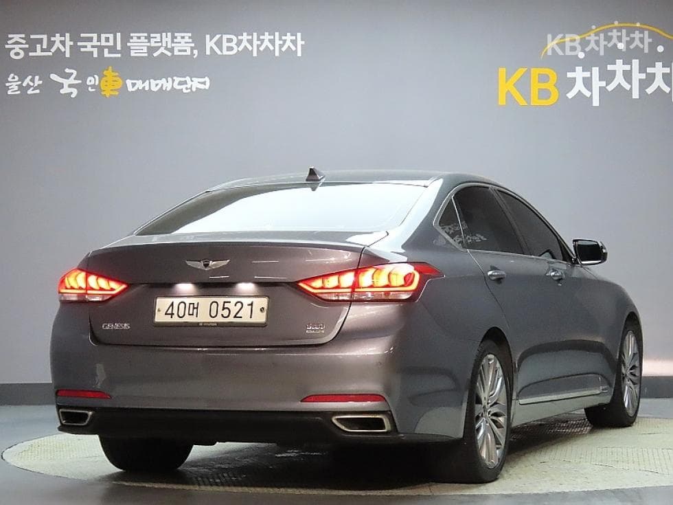 Хюндай ДженезисDHG330 Premium AWD - 2