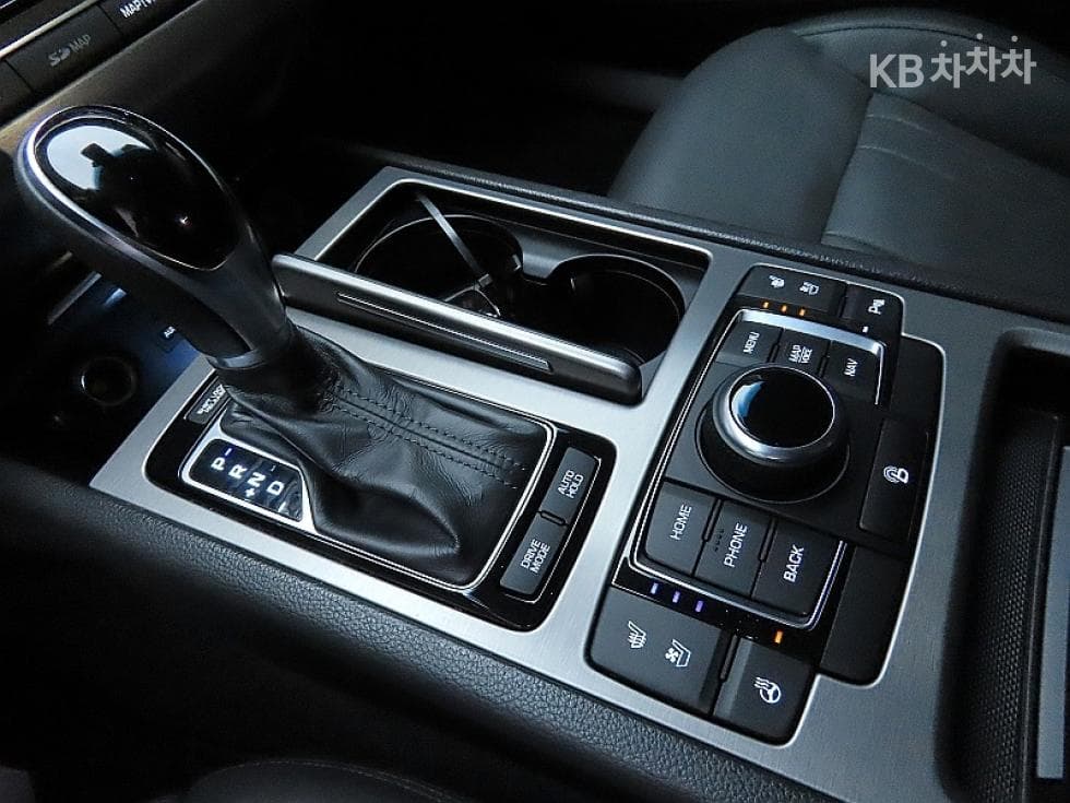Хюндай ДженезисDHG330 Premium AWD - 9