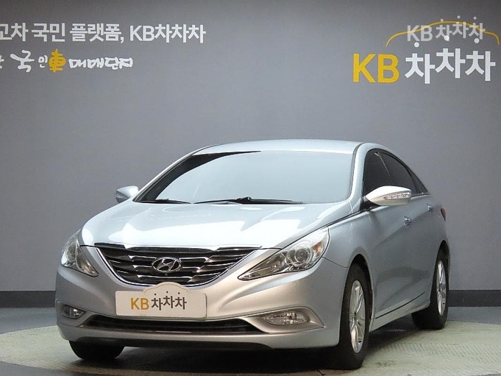 Hyundai YFSonata Y20 프라임 Highest-end Type - Image 1