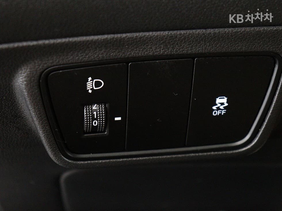 Хюндай The All New Туксон(NX (Lexus SUV)4)Бензин 1.6T 2WD Premium - 13