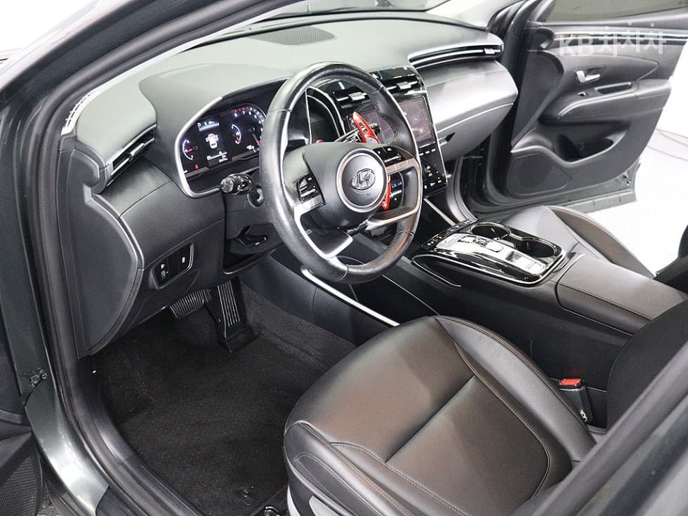 Хюндай The All New Туксон(NX (Lexus SUV)4)Бензин 1.6T 2WD Premium - 18