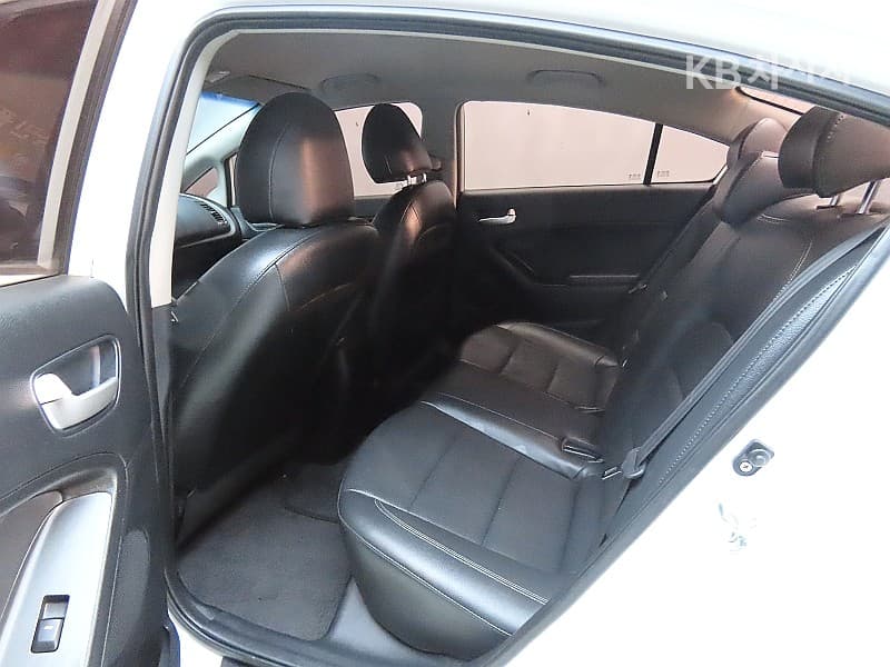 Киа K3Лукс - 11
