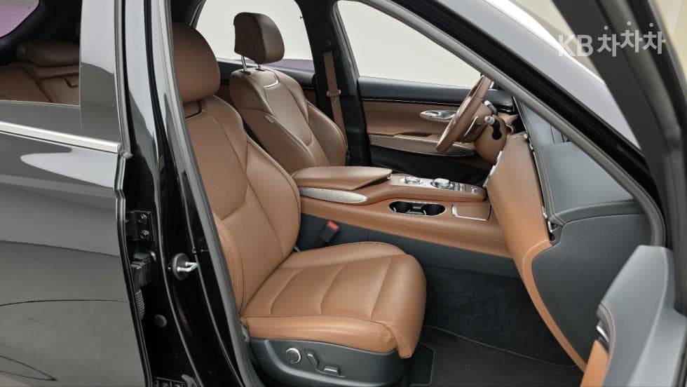 Genesis GV70Diesel 2.2 AWD - 23