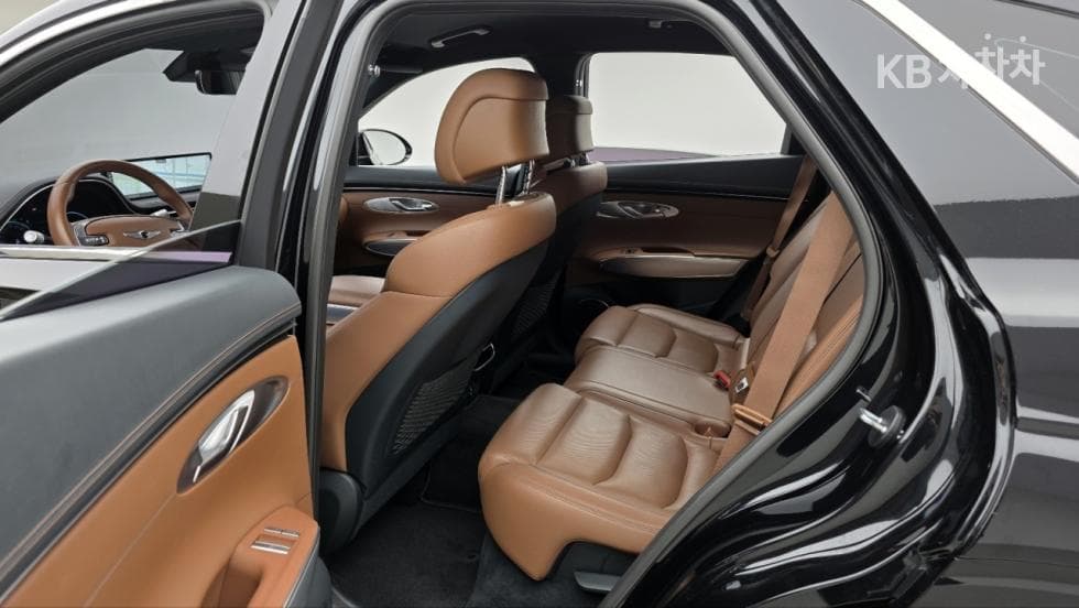 Genesis GV70Diesel 2.2 AWD - 25