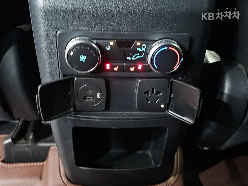 Форд Експлорер(6세대)Бензин Турбо 2.3 AWD Limited - 14