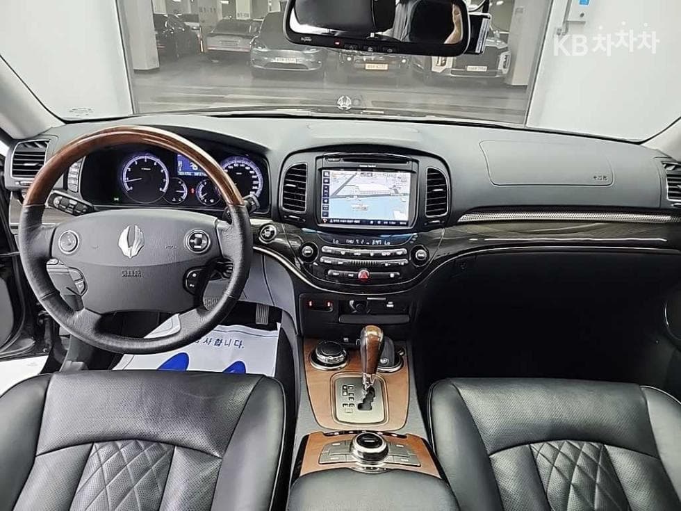 KG Mobility New체어맨WCW600 4TRONIC Luxury - 7