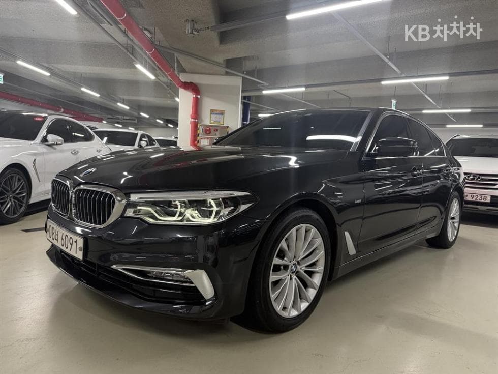 BMW 올Нов5 Серия (G30) 520d xDrive Luxury Plus - Image 1