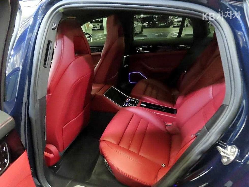Porsche 파나메라 (971)2.9 4 E-Hybrid Стандартен - 7
