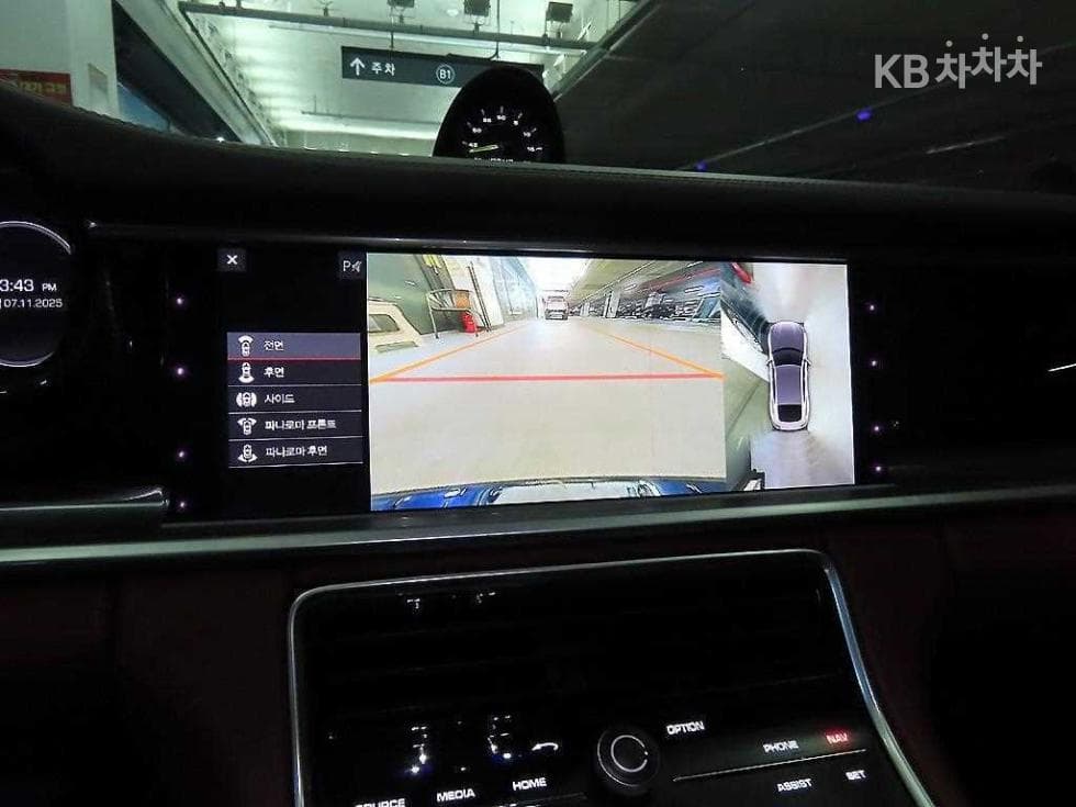 Porsche 파나메라 (971)2.9 4 E-Hybrid Стандартен - 14