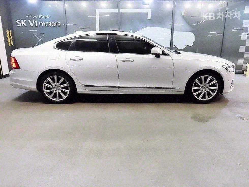Volvo S90 Второ поколениеT5 Inscription - 3