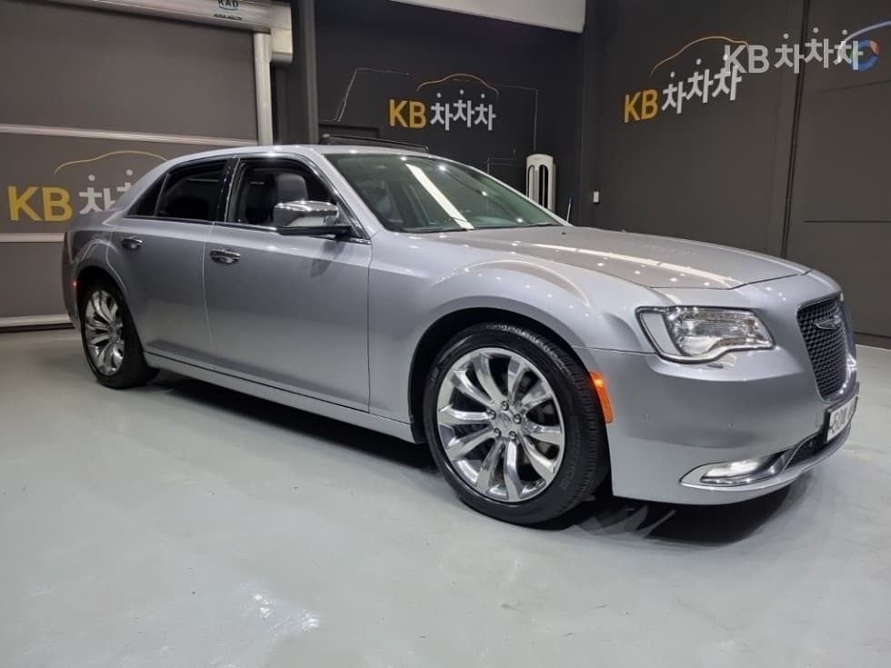 크라이슬러 The New (facelift) 300C3.6 - 5