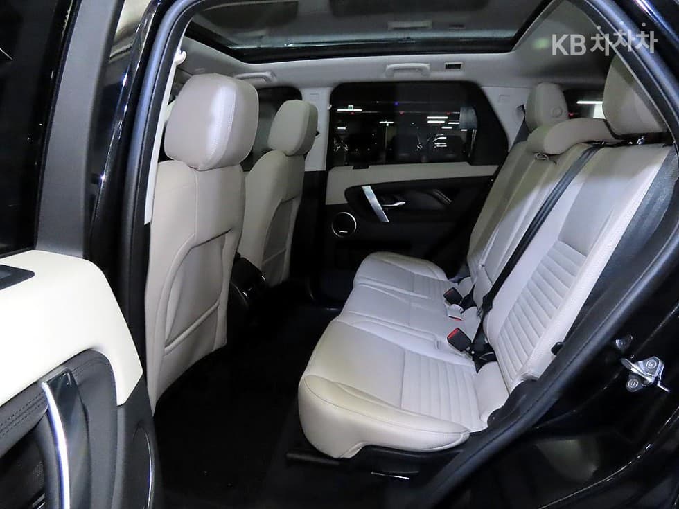 Land Rover 디스커버리 스포츠 Второ поколениеP250 SE - 7