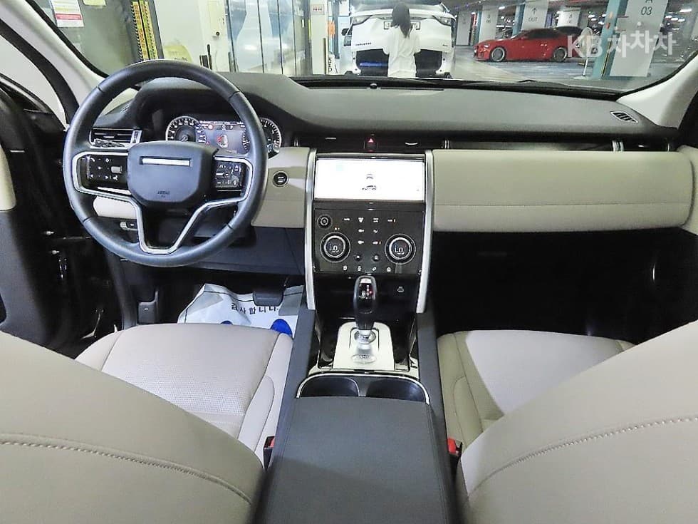 Land Rover 디스커버리 스포츠 Второ поколениеP250 SE - 10