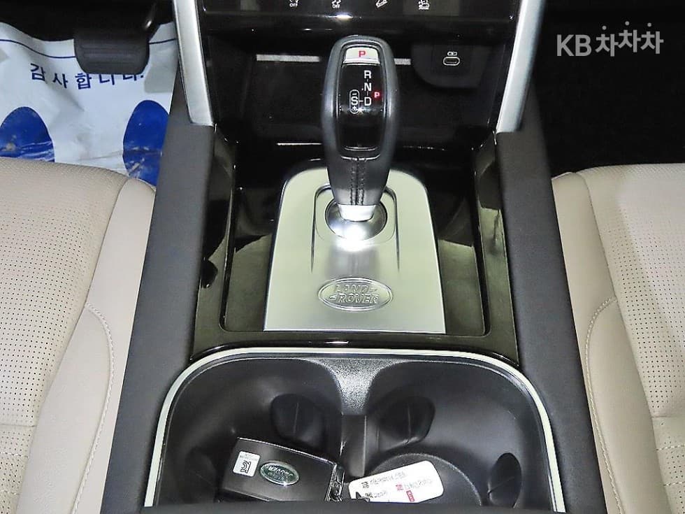 Land Rover 디스커버리 스포츠 Второ поколениеP250 SE - 12