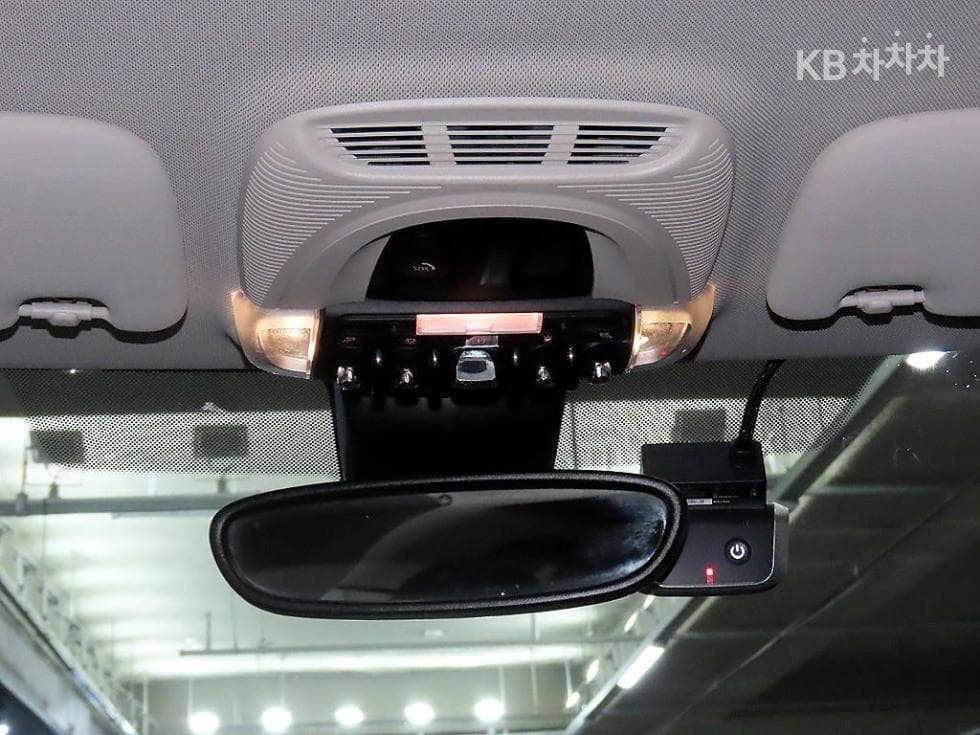 Мини 클럽맨 Второ поколение1.5 Cooper Classic Plus Lite - 16