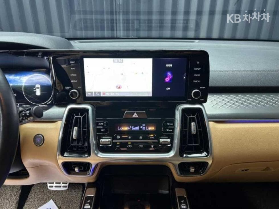 Киа Sorento 4-то поколение2.2 Дизел 2WD Signature - 11