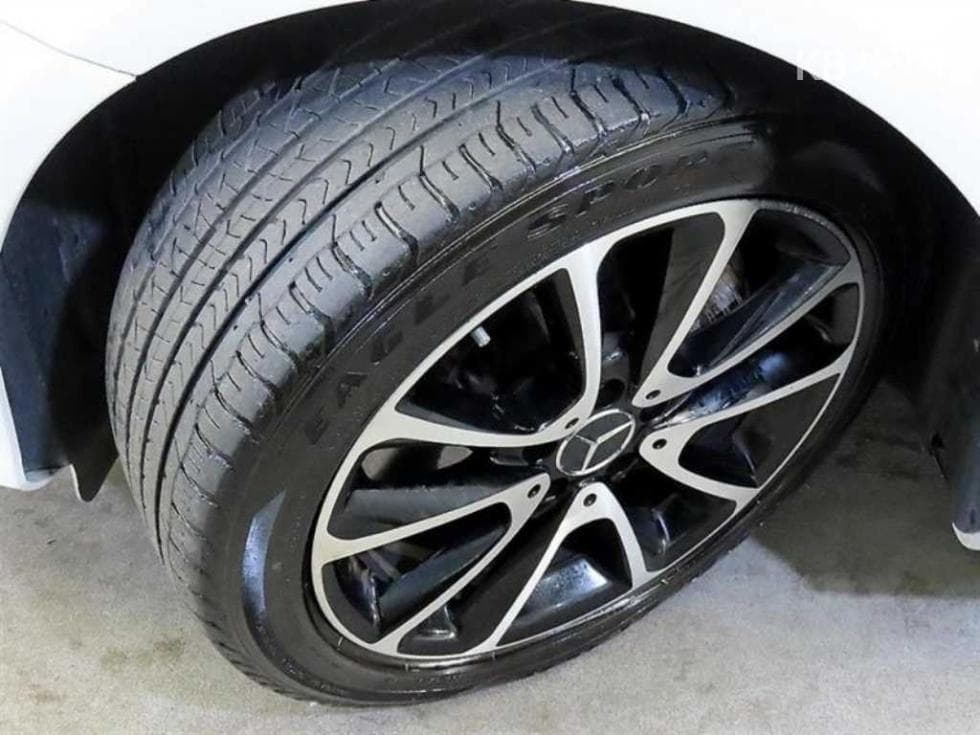 Mercedes-Benz E-Клас (W213)E300 Avantgarde - 20
