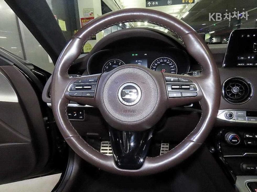 Киа Stinger2.0 Турбо 2WD 플래티넘 - 8