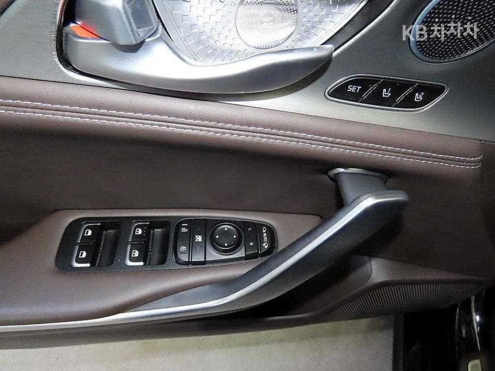 Киа Stinger2.0 Турбо 2WD 플래티넘 - 13